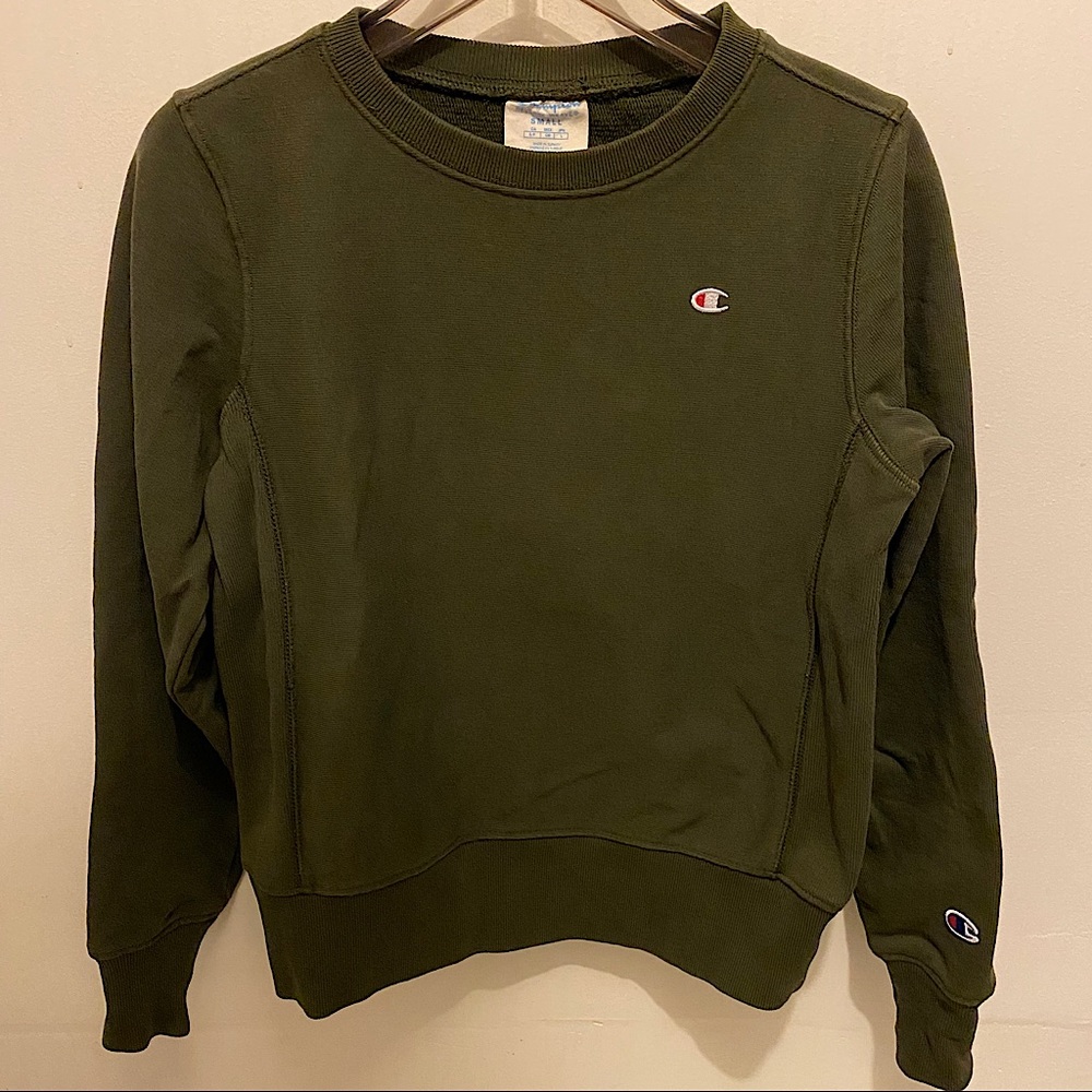 Champion forest green crewneck